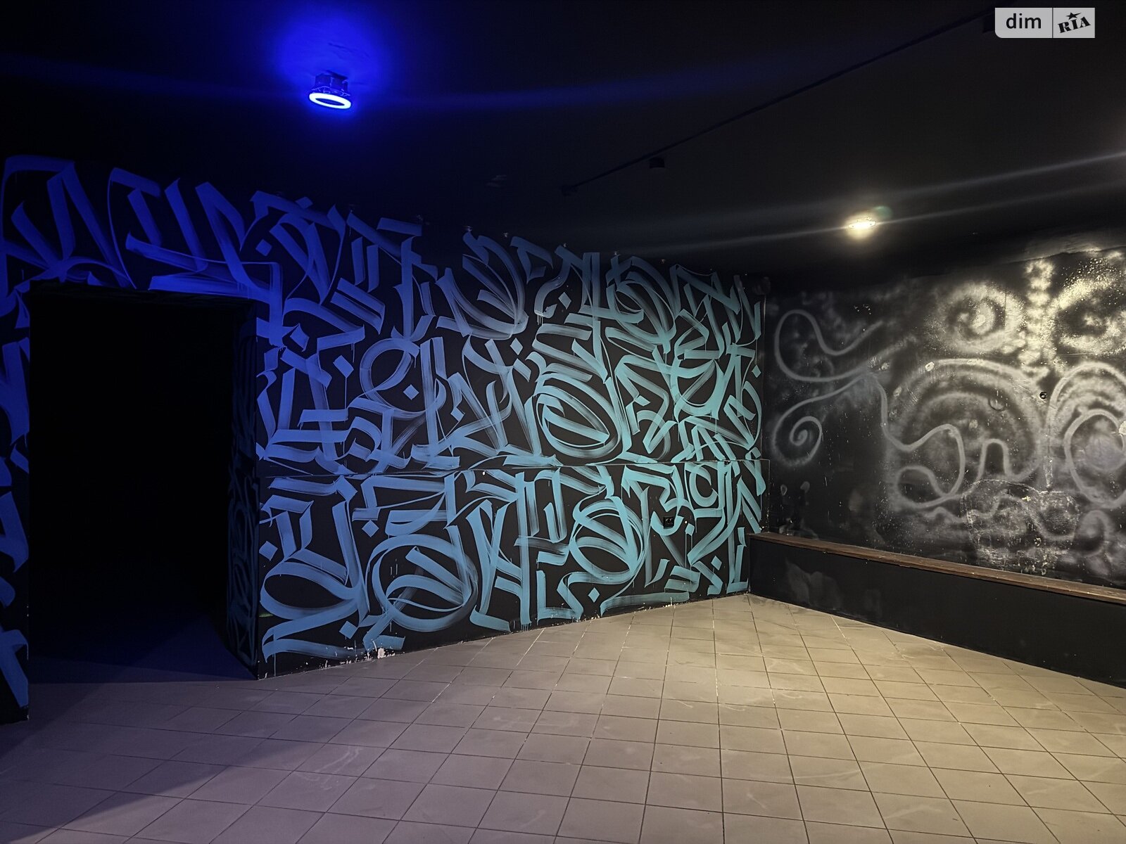 Комерційне приміщення в Хмельницькому, здам в оренду по Грушевського Михайла вулиця 51, район Центр, ціна: 32 000 грн за об’єкт фото 1 Комерційне приміщення в Хмельницькому, здам в оренду по Грушевського Михайла вулиця 51, район Центр, ціна: 32 000 грн за об’єкт фото 1