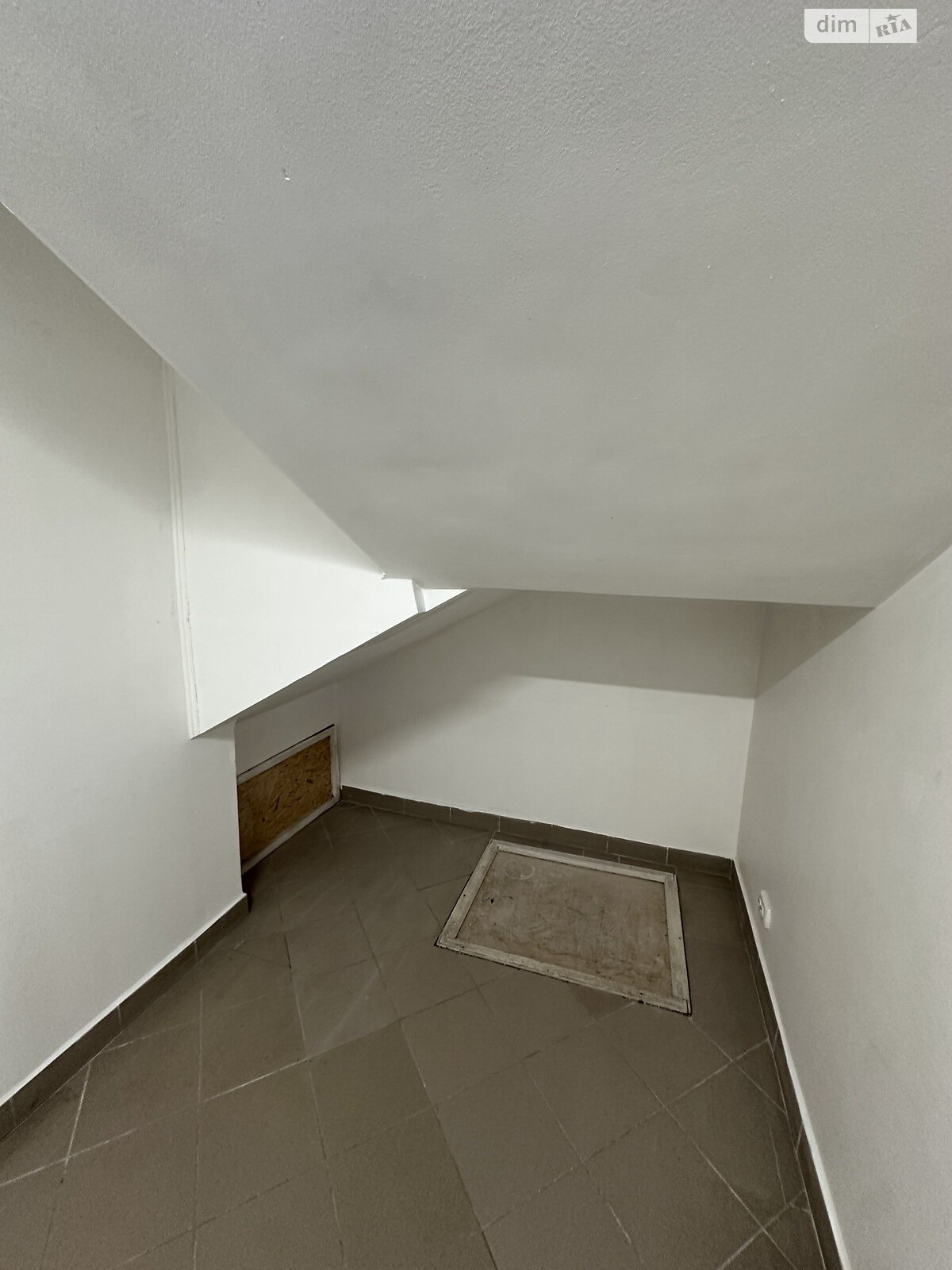 Коммерческое помещение в Хмельницком, сдам в аренду по Грушевского Михаила улица 51, район Центр, цена: 3 000 грн за объект фото 1 Коммерческое помещение в Хмельницком, сдам в аренду по Грушевского Михаила улица 51, район Центр, цена: 3 000 грн за объект фото 1