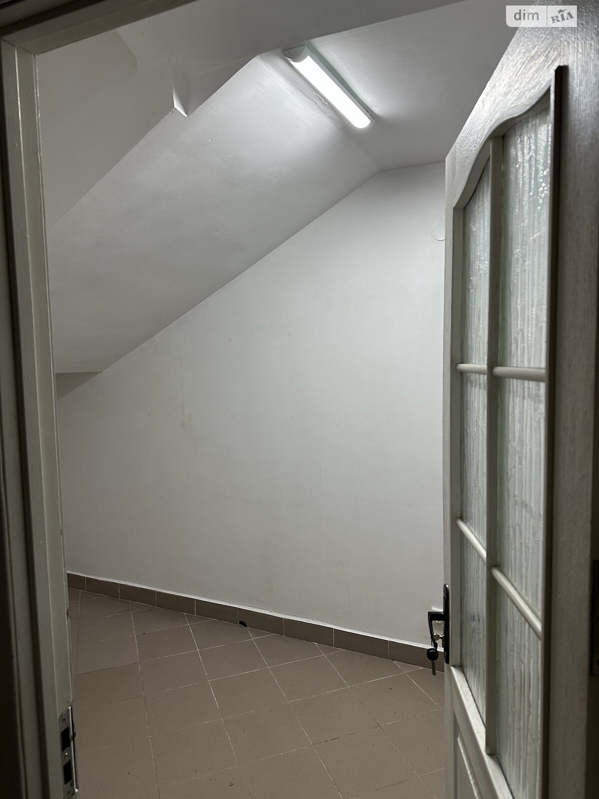 Коммерческое помещение в Хмельницком, сдам в аренду по Грушевского Михаила улица 51, район Центр, цена: 3 000 грн за объект фото 1 Коммерческое помещение в Хмельницком, сдам в аренду по Грушевского Михаила улица 51, район Центр, цена: 3 000 грн за объект фото 1