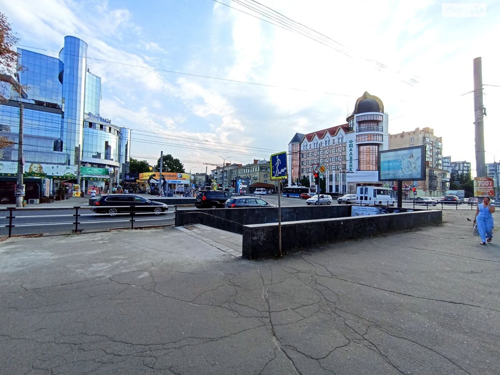 Коммерческое помещение в Хмельницком, сдам в аренду по Каменецкая улица, район Центр, цена: 12 000 грн за объект фото 1 Коммерческое помещение в Хмельницком, сдам в аренду по Каменецкая улица, район Центр, цена: 12 000 грн за объект фото 1