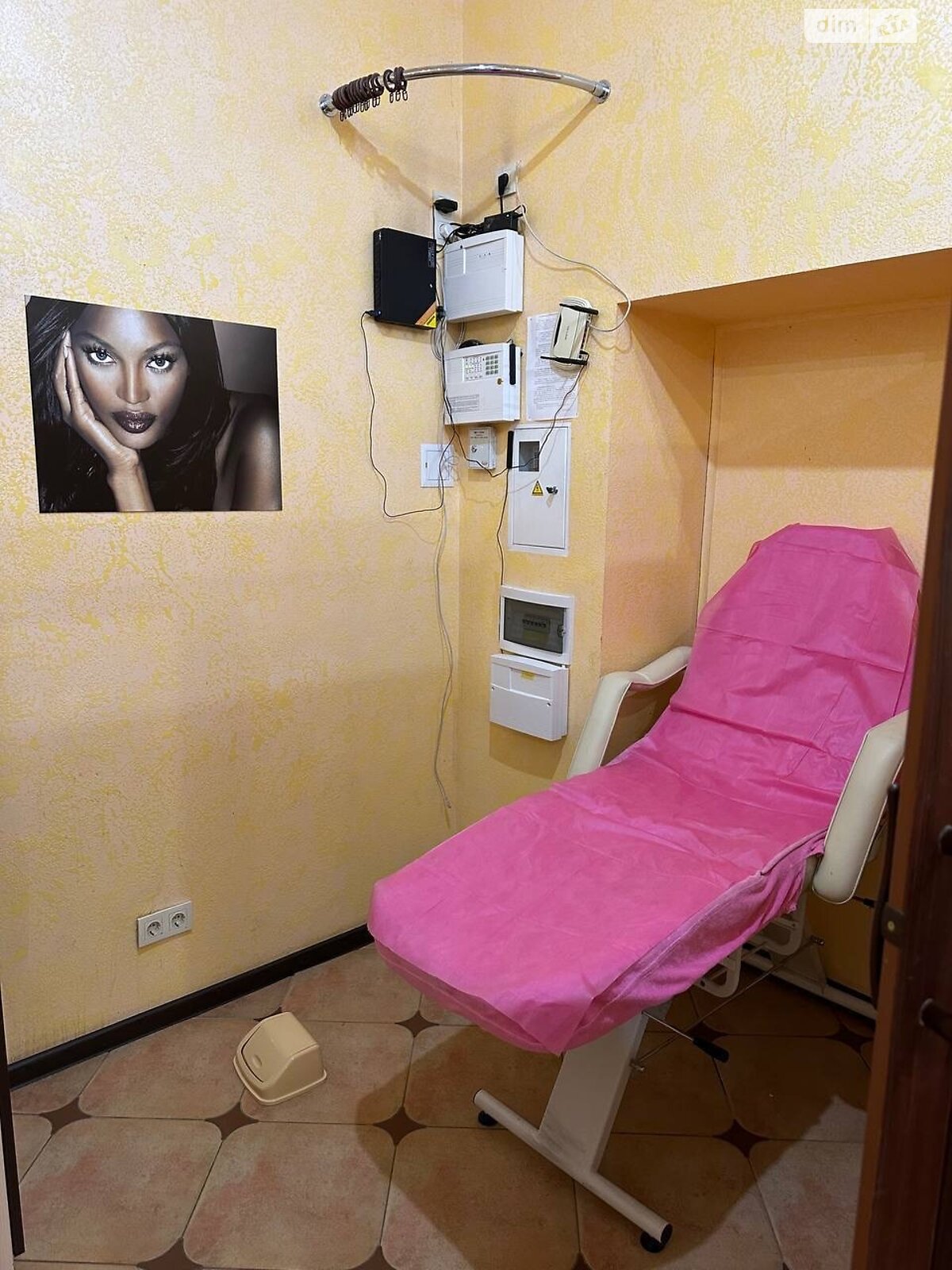 Комерційне приміщення в Хмельницькому, здам в оренду по Подільська вулиця 175, район Центр, ціна: 10 000 грн за об’єкт фото 1 Комерційне приміщення в Хмельницькому, здам в оренду по Подільська вулиця 175, район Центр, ціна: 10 000 грн за об’єкт фото 1