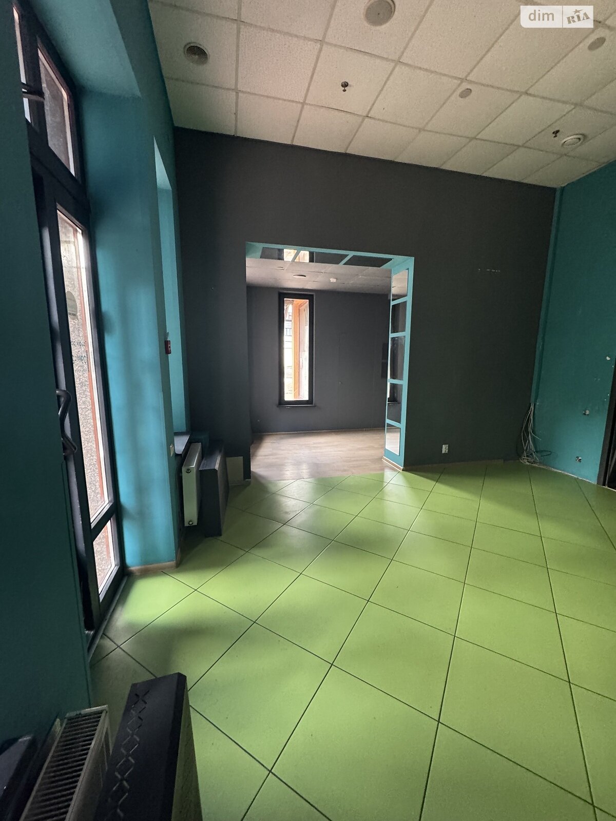 Коммерческое помещение в Хмельницком, сдам в аренду по Проскуровская улица, район Центр, цена: 24 990 грн за объект фото 1 Коммерческое помещение в Хмельницком, сдам в аренду по Проскуровская улица, район Центр, цена: 24 990 грн за объект фото 1