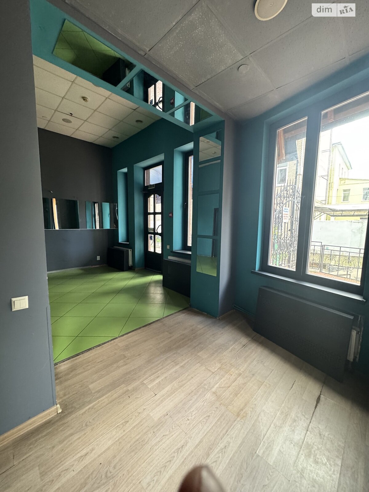 Коммерческое помещение в Хмельницком, сдам в аренду по Проскуровская улица, район Центр, цена: 24 990 грн за объект фото 1 Коммерческое помещение в Хмельницком, сдам в аренду по Проскуровская улица, район Центр, цена: 24 990 грн за объект фото 1