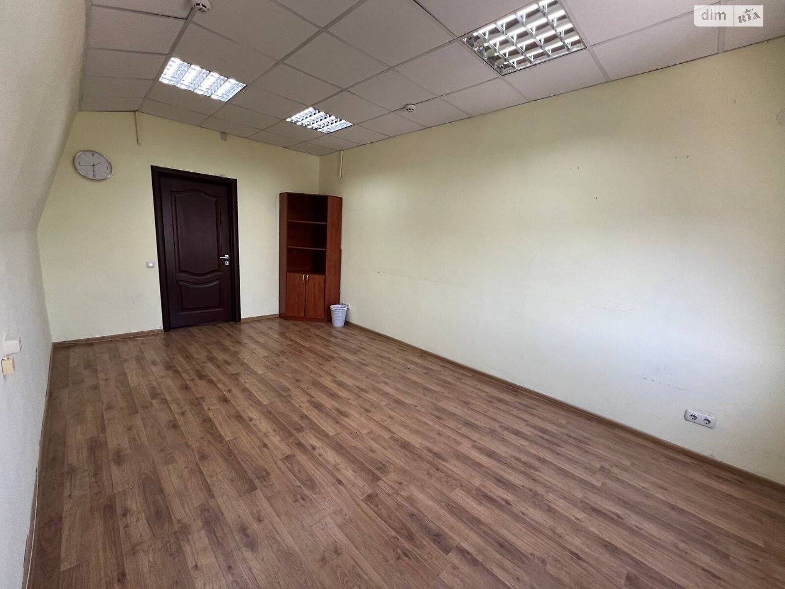 Комерційне приміщення в Хмельницькому, здам в оренду по Проскурівська вулиця, район Центр, ціна: 5 000 грн за об’єкт фото 1