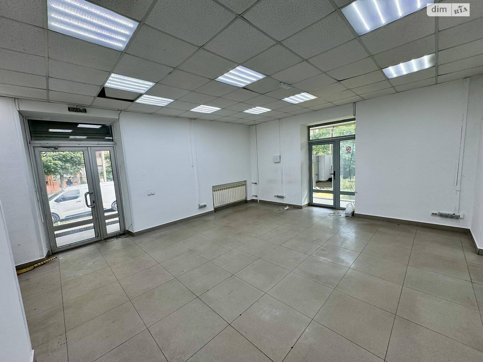 Комерційне приміщення в Хмельницькому, здам в оренду по Проскурівського Підпілля вулиця 16, район Центр, ціна: 35 000 грн за об’єкт фото 1 Комерційне приміщення в Хмельницькому, здам в оренду по Проскурівського Підпілля вулиця 16, район Центр, ціна: 35 000 грн за об’єкт фото 1