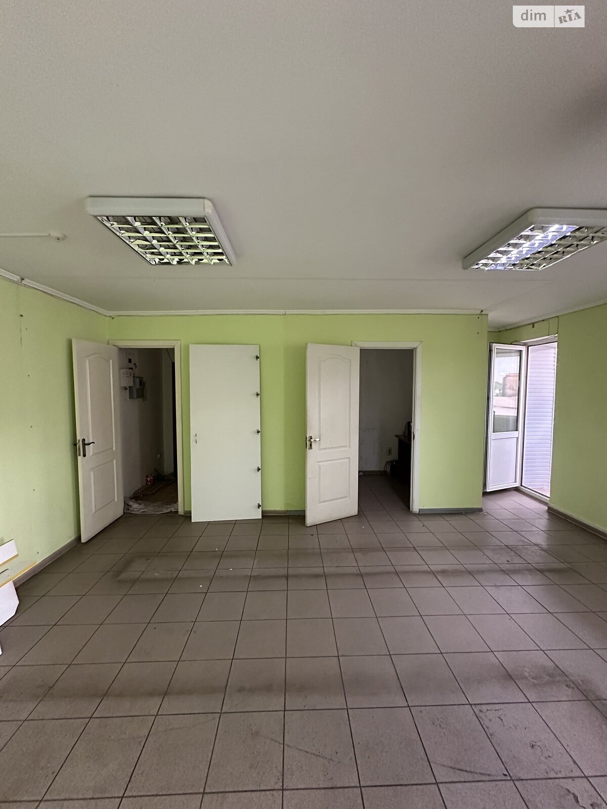 Комерційне приміщення в Хмельницькому, здам в оренду по Шевченка вулиця 3, район Центр, ціна: 15 000 грн за об’єкт фото 1 Комерційне приміщення в Хмельницькому, здам в оренду по Шевченка вулиця 3, район Центр, ціна: 15 000 грн за об’єкт фото 1