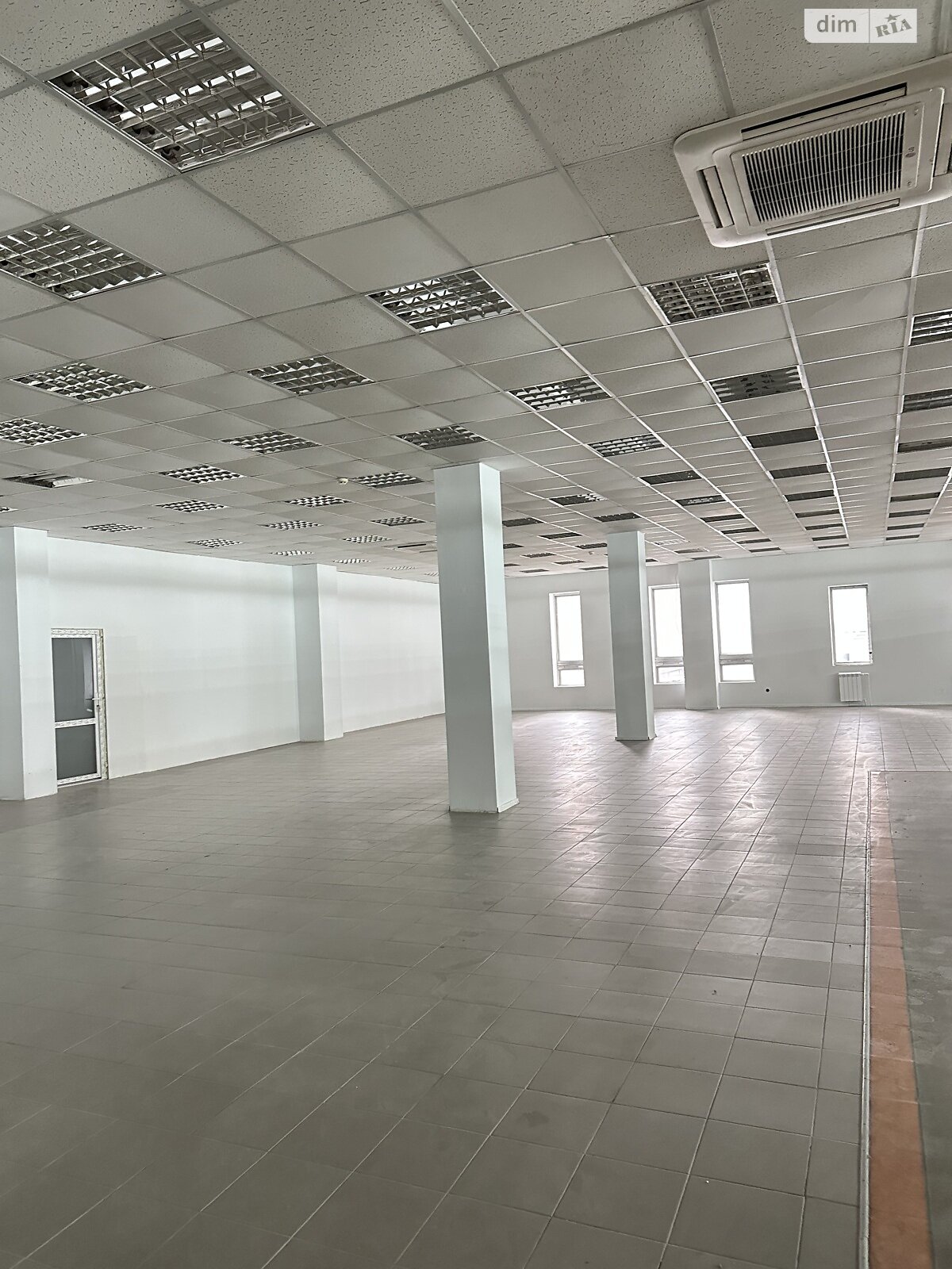 Коммерческое помещение в Хмельницком, сдам в аренду по Шевченко улица, район Центр, цена: 360 000 грн за объект фото 1 Коммерческое помещение в Хмельницком, сдам в аренду по Шевченко улица, район Центр, цена: 360 000 грн за объект фото 1