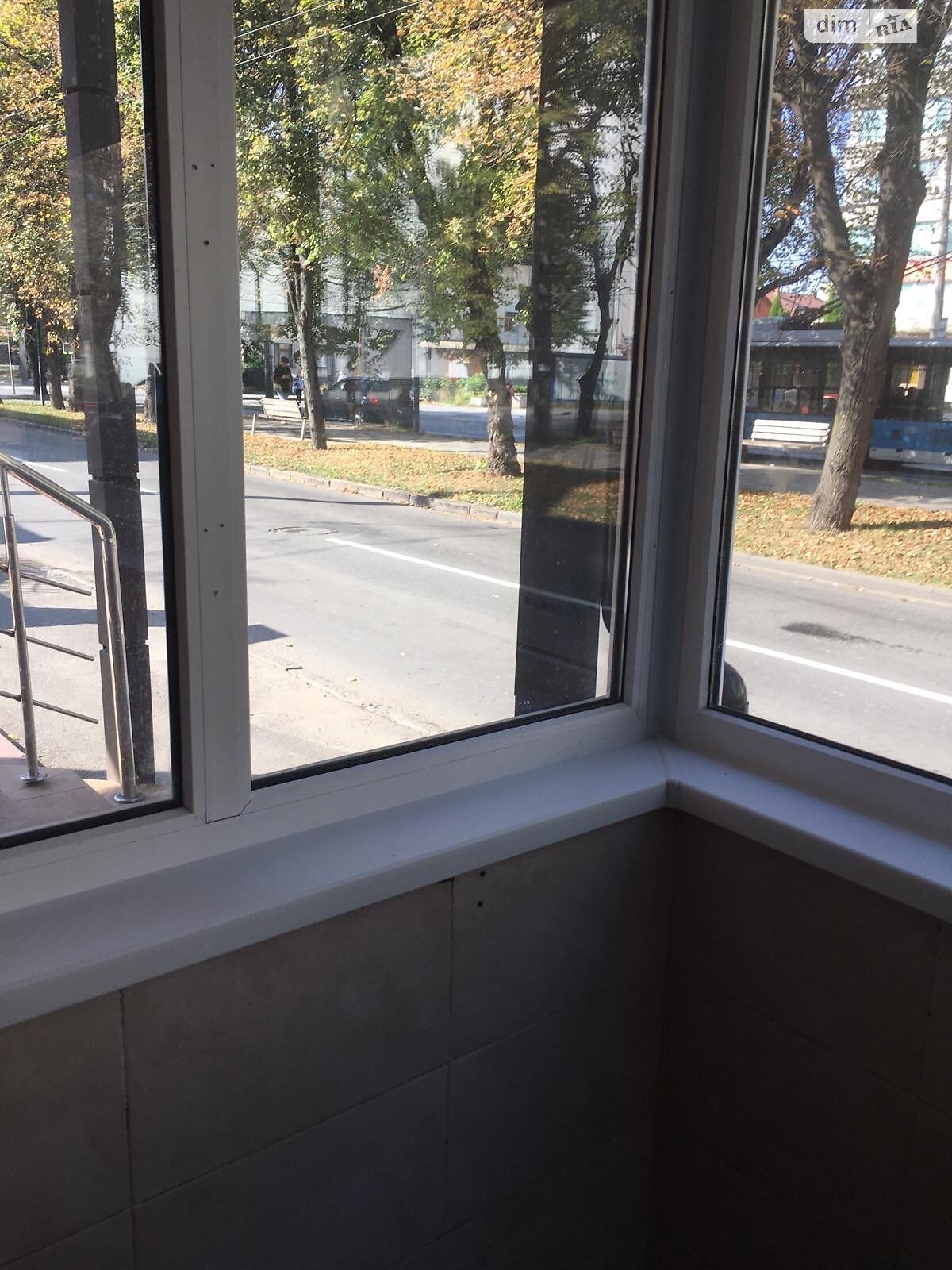 Комерційне приміщення в Хмельницькому, здам в оренду по Свободи вулиця 27/2, район Центр, ціна: 4 200 грн за об’єкт фото 1 Комерційне приміщення в Хмельницькому, здам в оренду по Свободи вулиця 27/2, район Центр, ціна: 4 200 грн за об’єкт фото 1