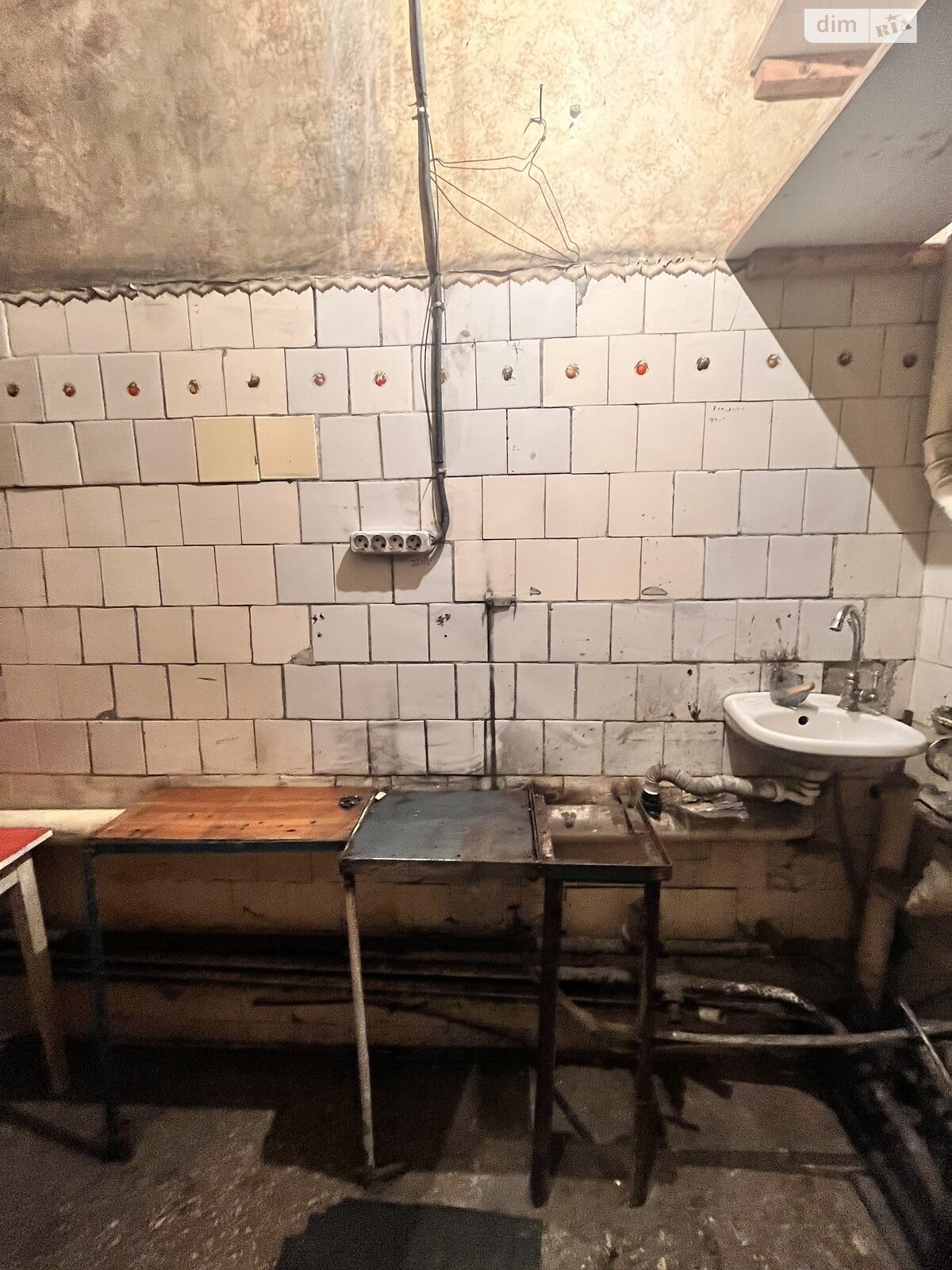 Коммерческое помещение в Хмельницком, сдам в аренду по Вайсера улица 13А, район Центр, цена: 3 640 грн за объект фото 1 Коммерческое помещение в Хмельницком, сдам в аренду по Вайсера улица 13А, район Центр, цена: 3 640 грн за объект фото 1