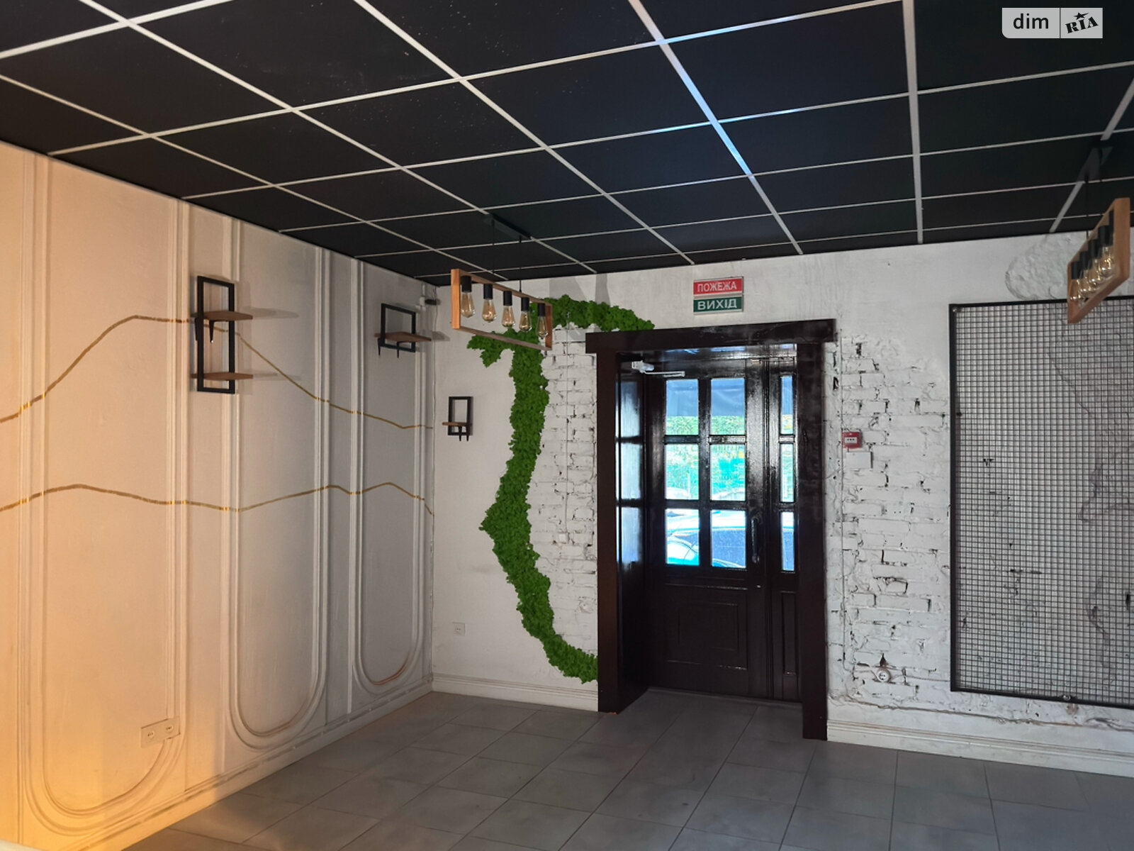 Комерційне приміщення в Хмельницькому, здам в оренду по Вайсера вулиця 13, район Центр, ціна: 25 000 грн за об’єкт фото 1