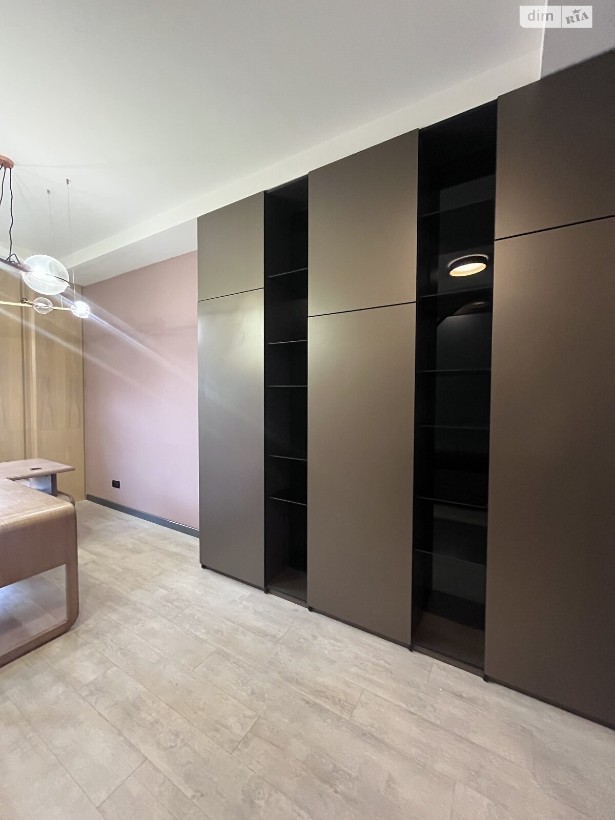 Коммерческое помещение в Хмельницком, сдам в аренду по Вайсера улица, район Центр, цена: 60 000 грн за объект фото 1