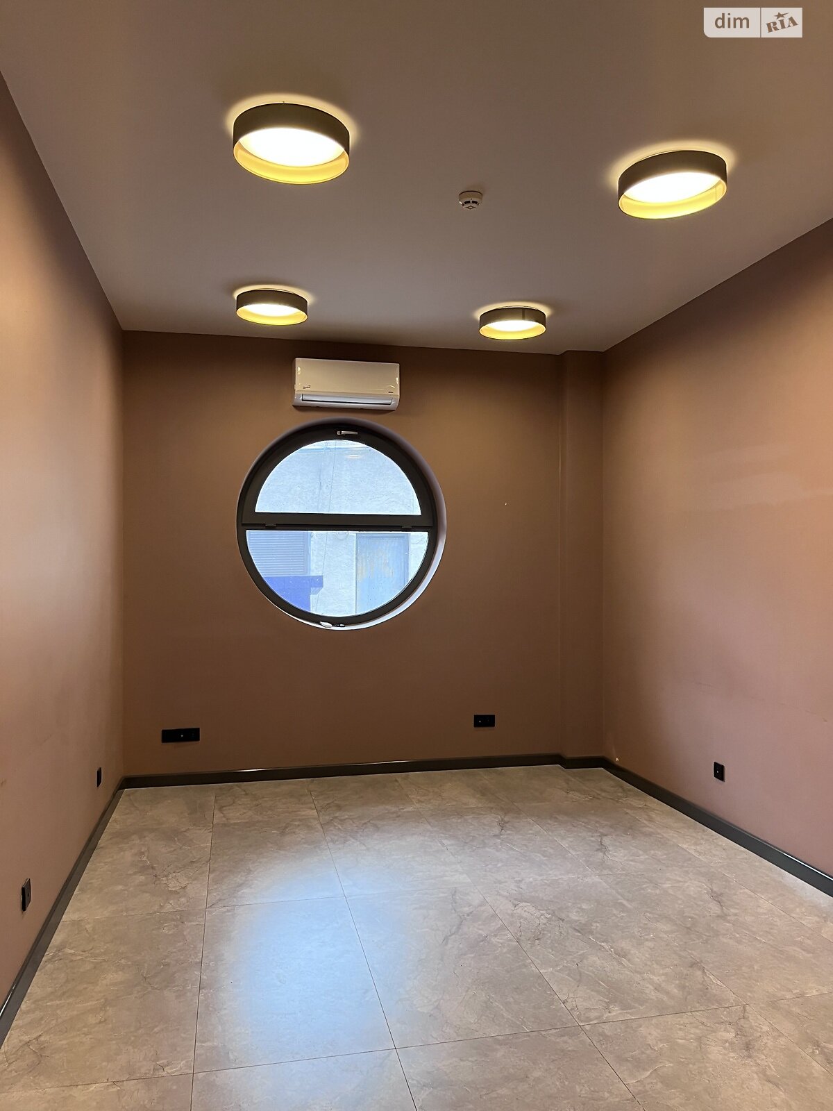 Коммерческое помещение в Хмельницком, сдам в аренду по Вайсера улица, район Центр, цена: 60 000 грн за объект фото 1