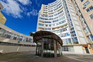 Коммерческое помещение в Хмельницком, сдам в аренду по Панаса Мирного улица 1/2, район Выставка, цена: 21 800 грн за объект фото 2