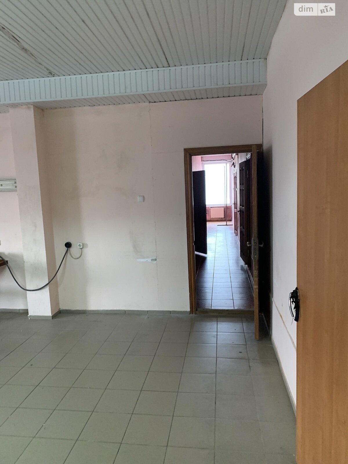 Комерційне приміщення в Хмельницькому, здам в оренду по Миру проспект 69, район Виставка, ціна: 38 000 грн за об’єкт фото 1 Комерційне приміщення в Хмельницькому, здам в оренду по Миру проспект 69, район Виставка, ціна: 38 000 грн за об’єкт фото 1