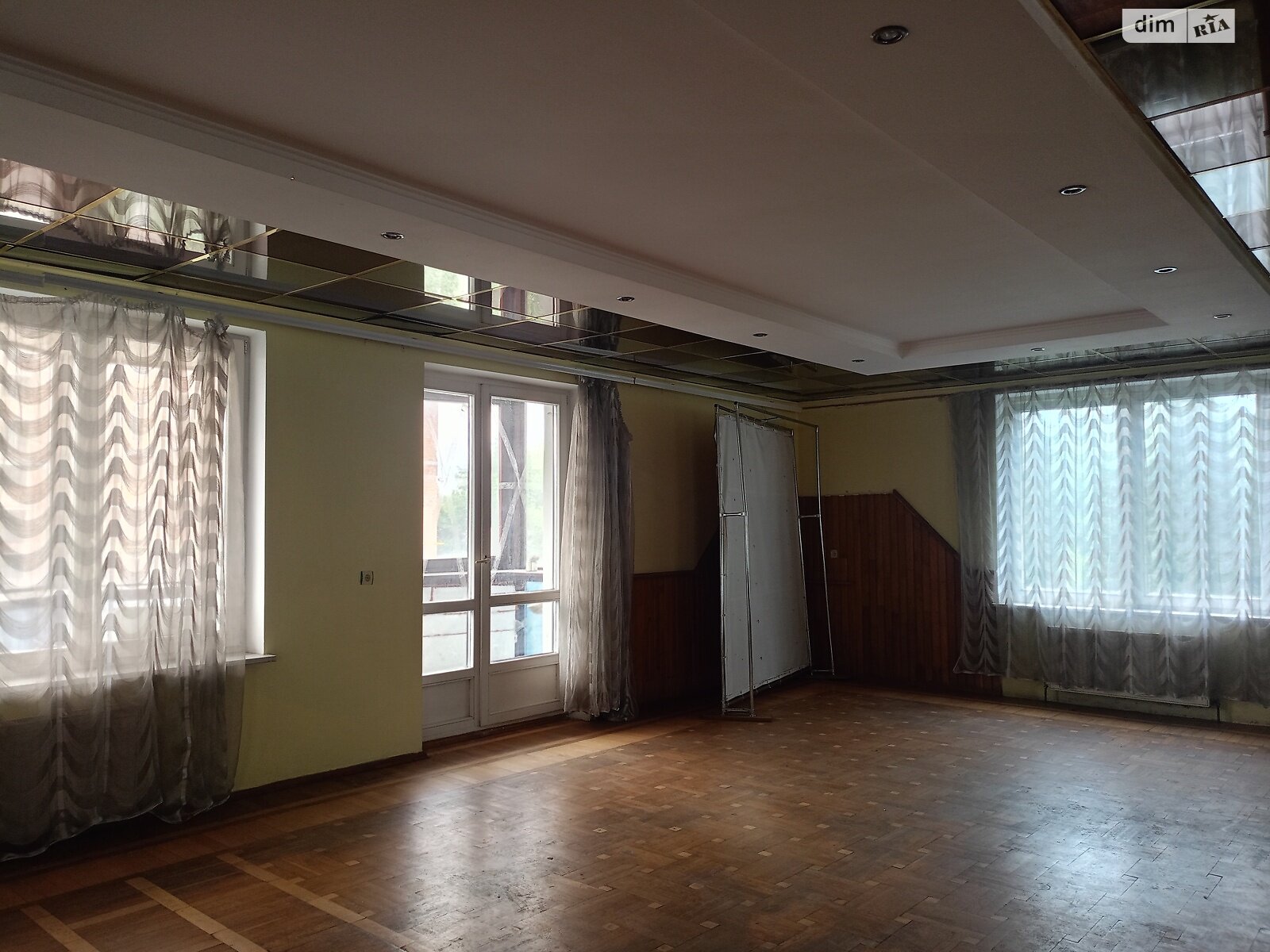 Коммерческое помещение в Хмельницком, сдам в аренду по Озерная улица 20, район Выставка, цена: 40 000 грн за объект фото 1