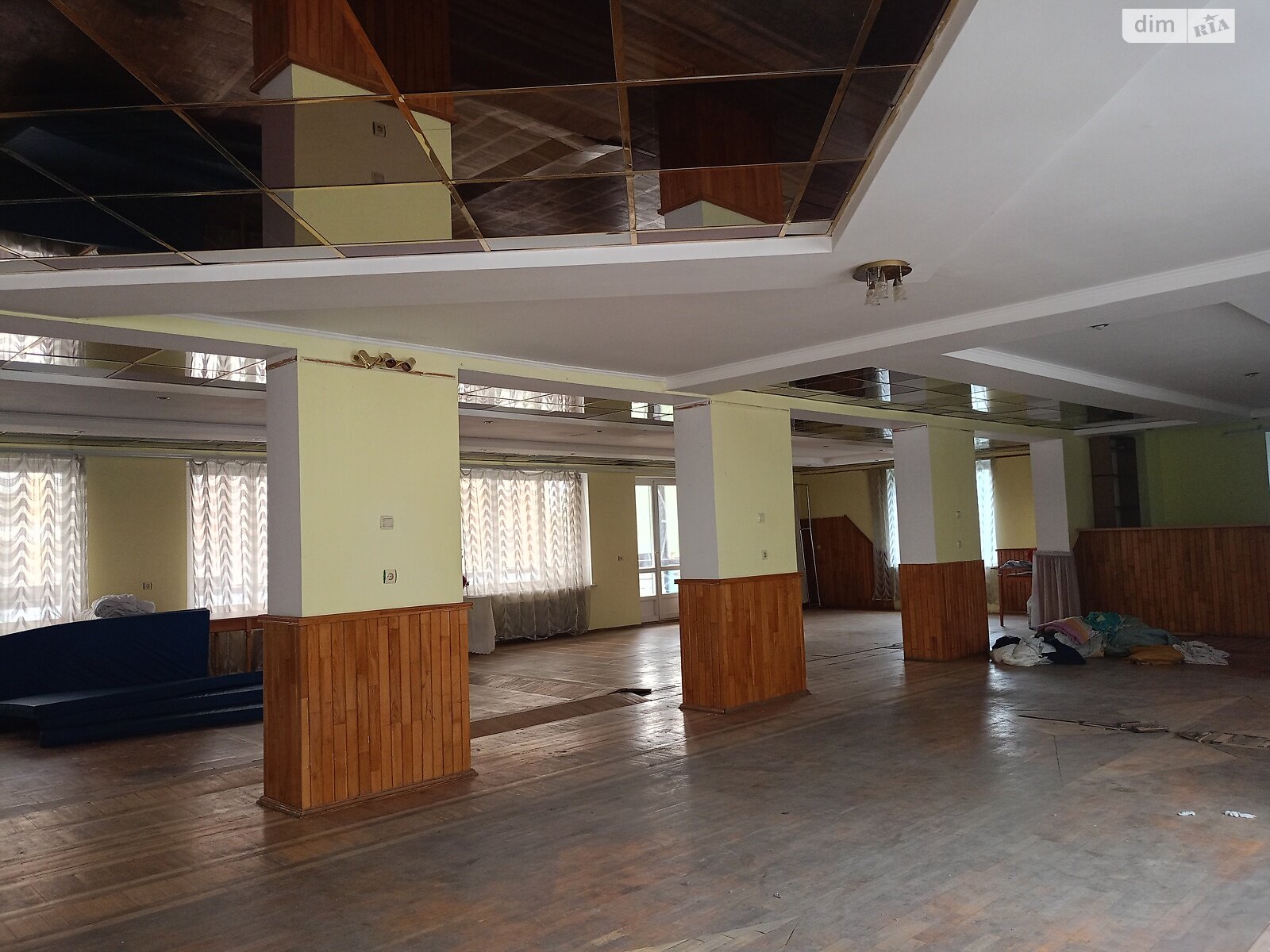Коммерческое помещение в Хмельницком, сдам в аренду по Озерная улица 20, район Выставка, цена: 40 000 грн за объект фото 1