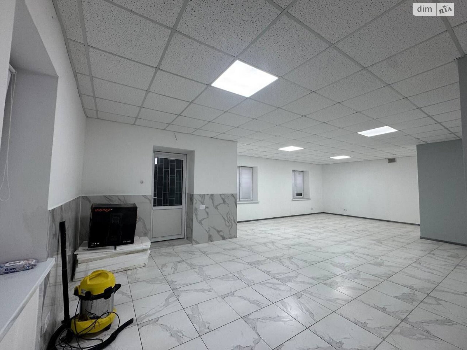 Коммерческое помещение в Хмельницком, сдам в аренду по Озерная улица 6/3, район Выставка, цена: 14 000 грн за объект фото 1
