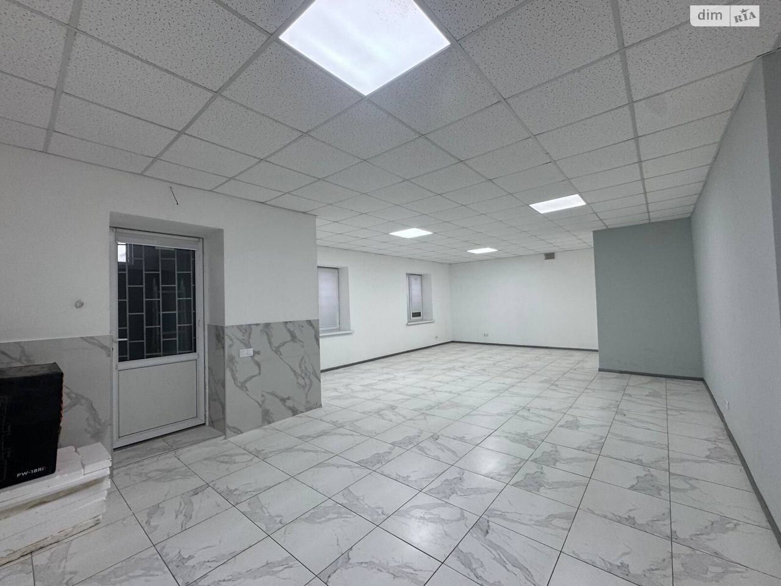 Коммерческое помещение в Хмельницком, сдам в аренду по Озерная улица 6/3, район Выставка, цена: 14 000 грн за объект фото 1