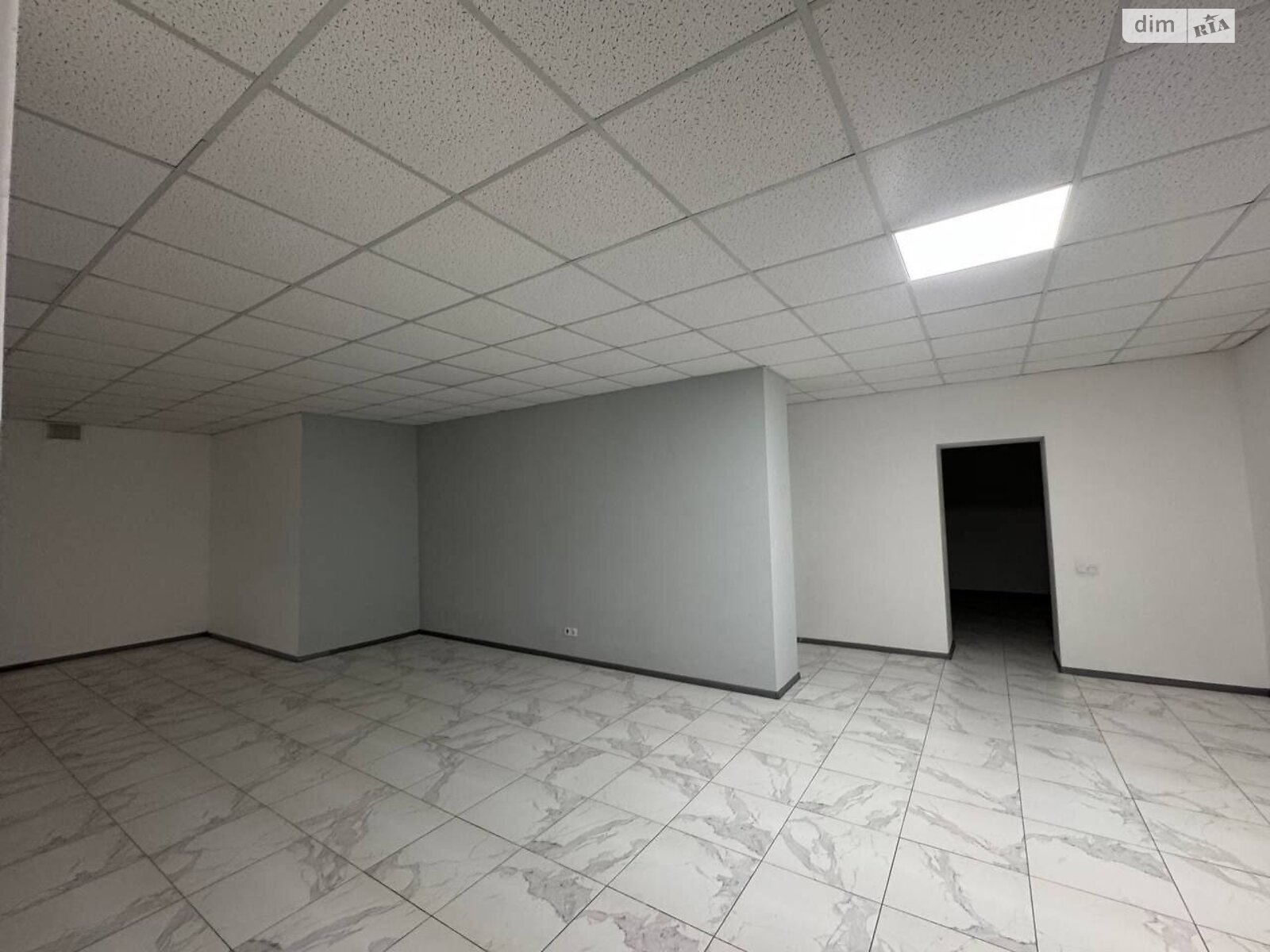 Коммерческое помещение в Хмельницком, сдам в аренду по Озерная улица 6/3, район Выставка, цена: 14 000 грн за объект фото 1