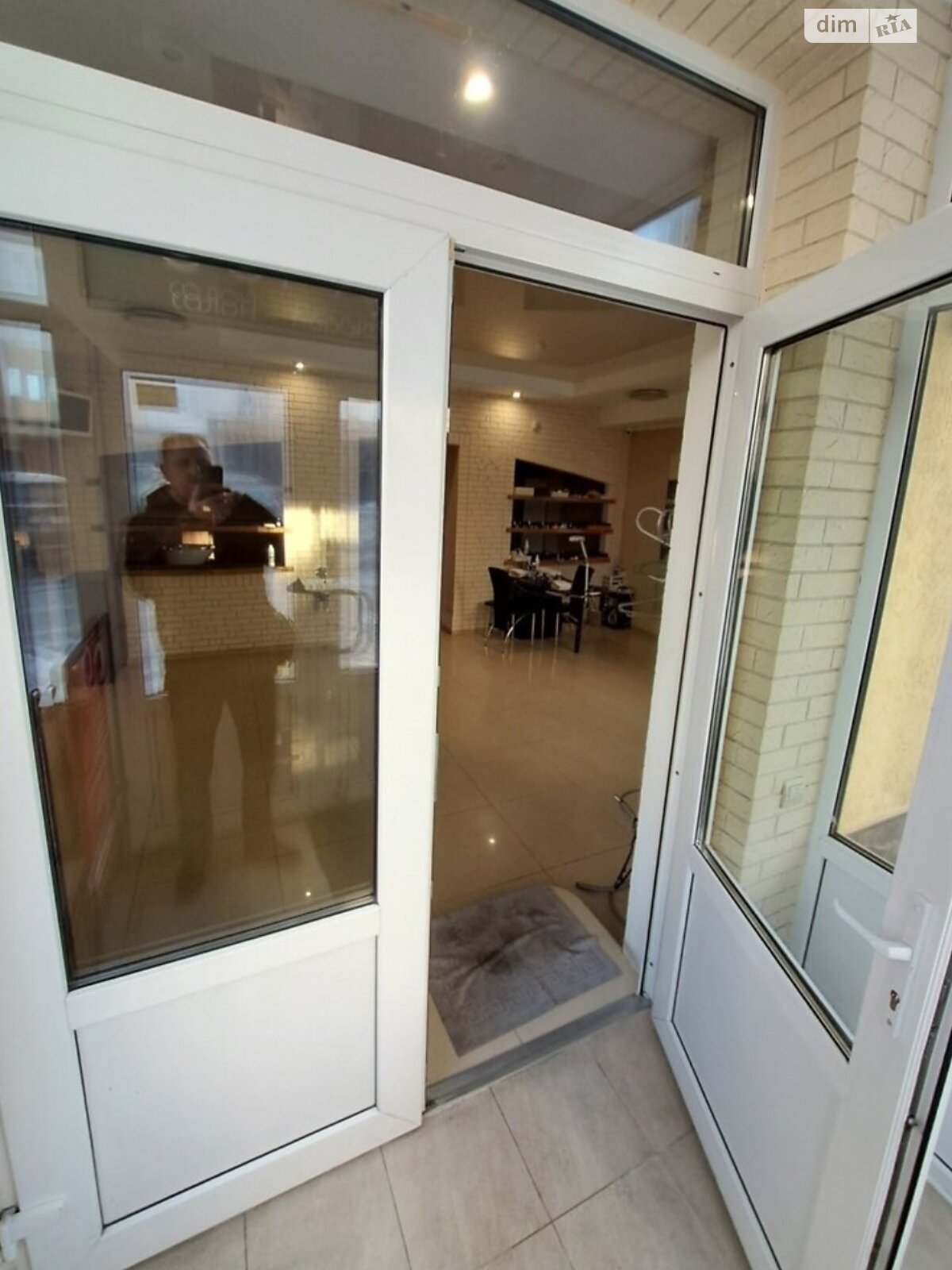 Коммерческое помещение в Хмельницком, сдам в аренду по Панаса Мирного улица 1/2, район Выставка, цена: 18 000 грн за объект фото 1