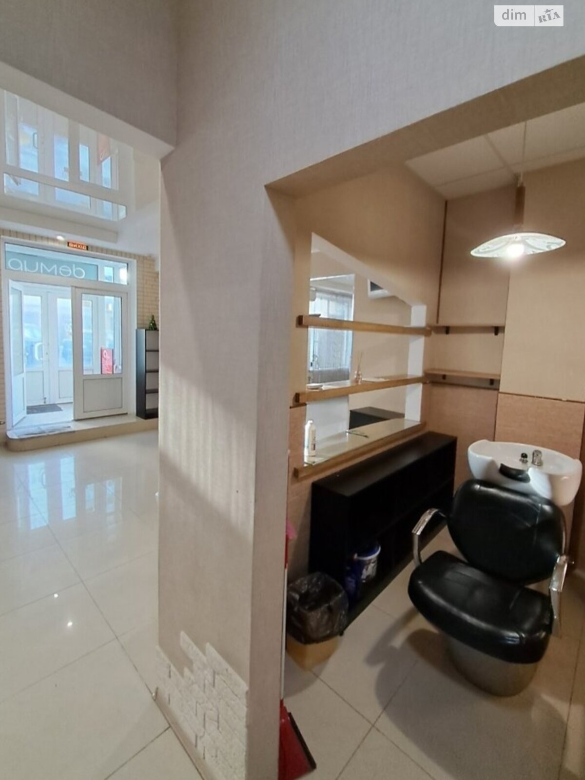 Коммерческое помещение в Хмельницком, сдам в аренду по Панаса Мирного улица 1/2, район Выставка, цена: 18 000 грн за объект фото 1