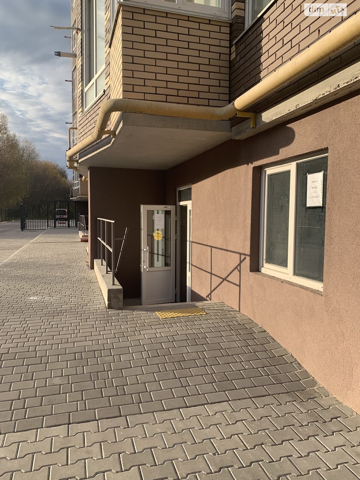 Коммерческое помещение в Хмельницком, сдам в аренду по Старокостянтиновское шоссе 20/4А, район Выставка, цена: 19 900 грн за объект фото 1