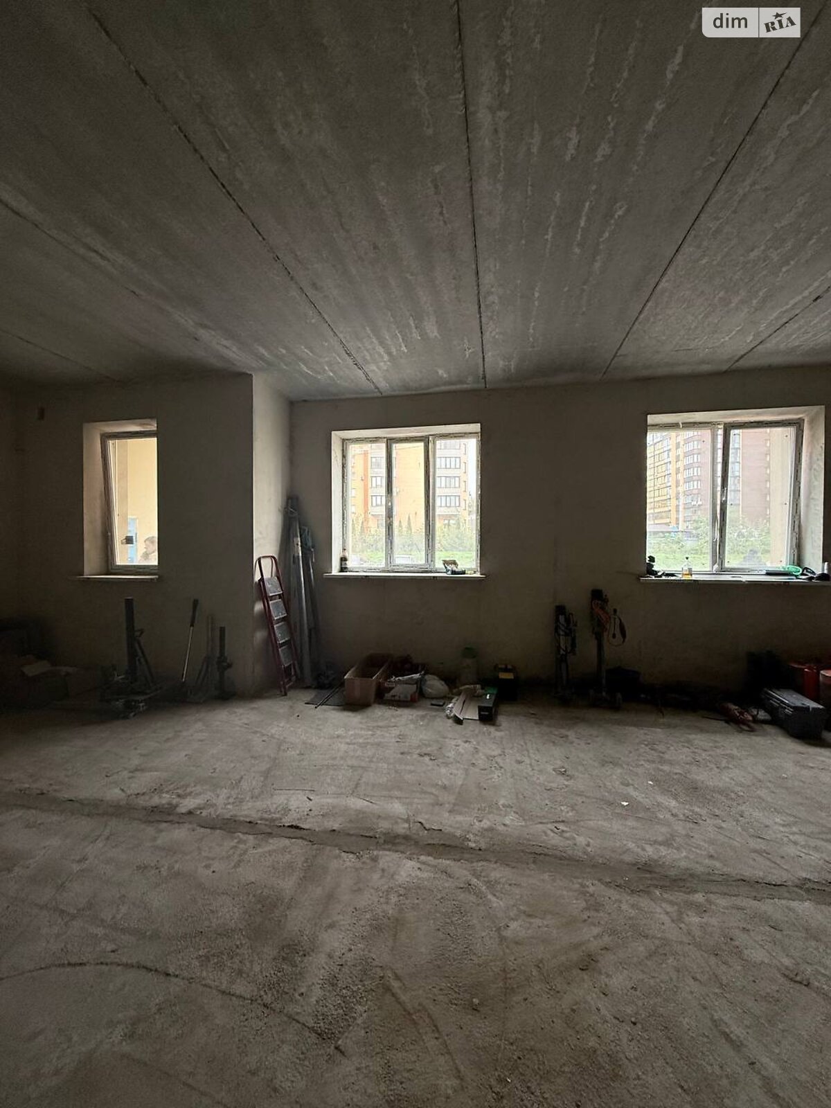 Коммерческое помещение в Хмельницком, сдам в аренду по Заречанская улица, район Выставка, цена: 25 050 грн за объект фото 1