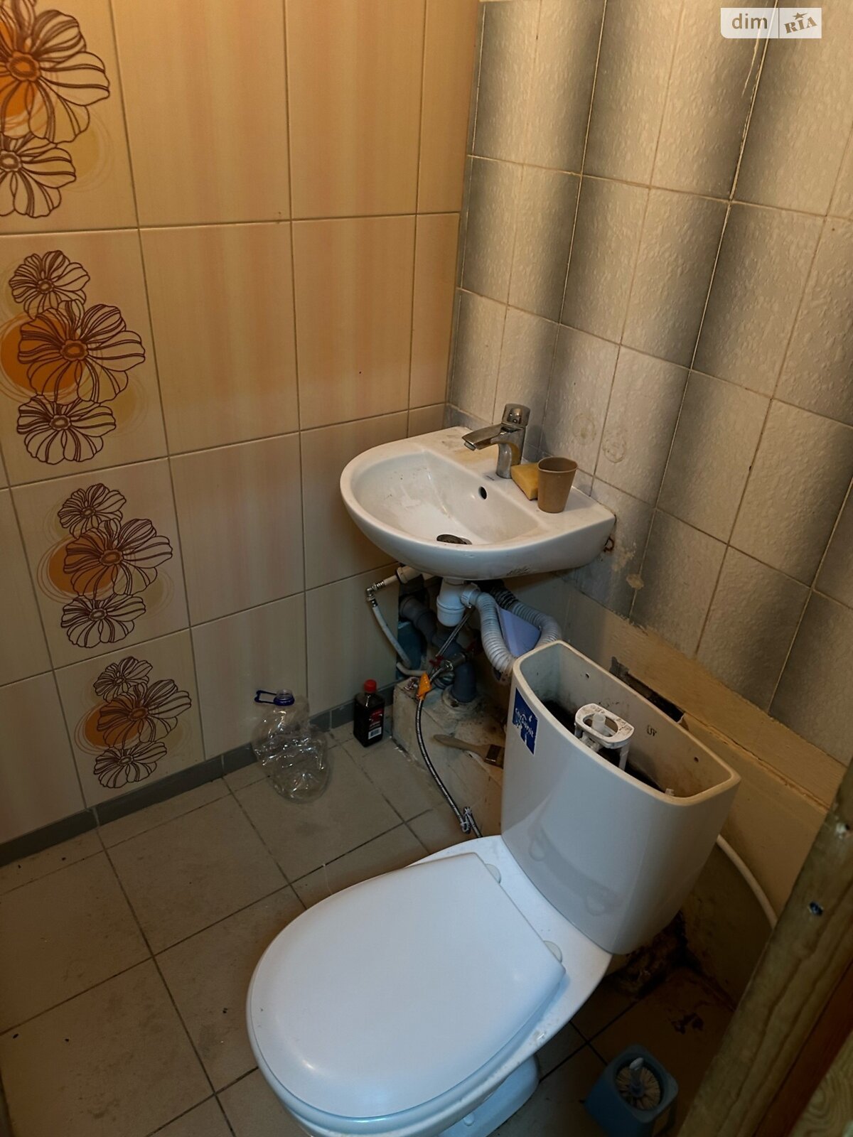 Комерційне приміщення в Хмельницькому, здам в оренду по Зарічанська вулиця 6/5, район Виставка, ціна: 6 000 грн за об’єкт фото 1 Комерційне приміщення в Хмельницькому, здам в оренду по Зарічанська вулиця 6/5, район Виставка, ціна: 6 000 грн за об’єкт фото 1