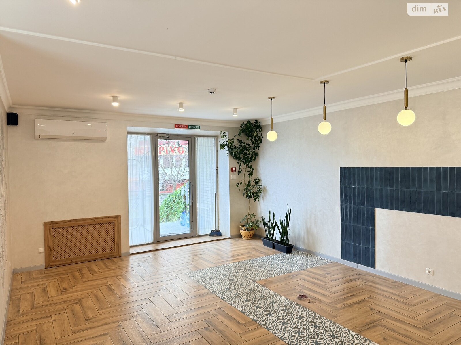 Коммерческое помещение в Хмельницком, сдам в аренду по Заречанская улица 26/1, район Выставка, цена: 20 000 грн за объект фото 1