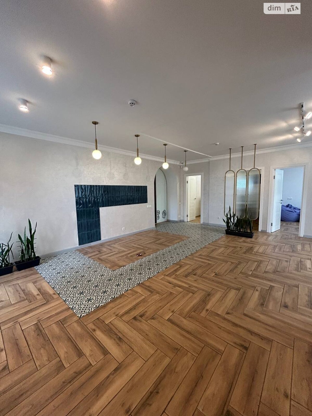 Коммерческое помещение в Хмельницком, сдам в аренду по Заречанская улица 26/1, район Выставка, цена: 20 000 грн за объект фото 1