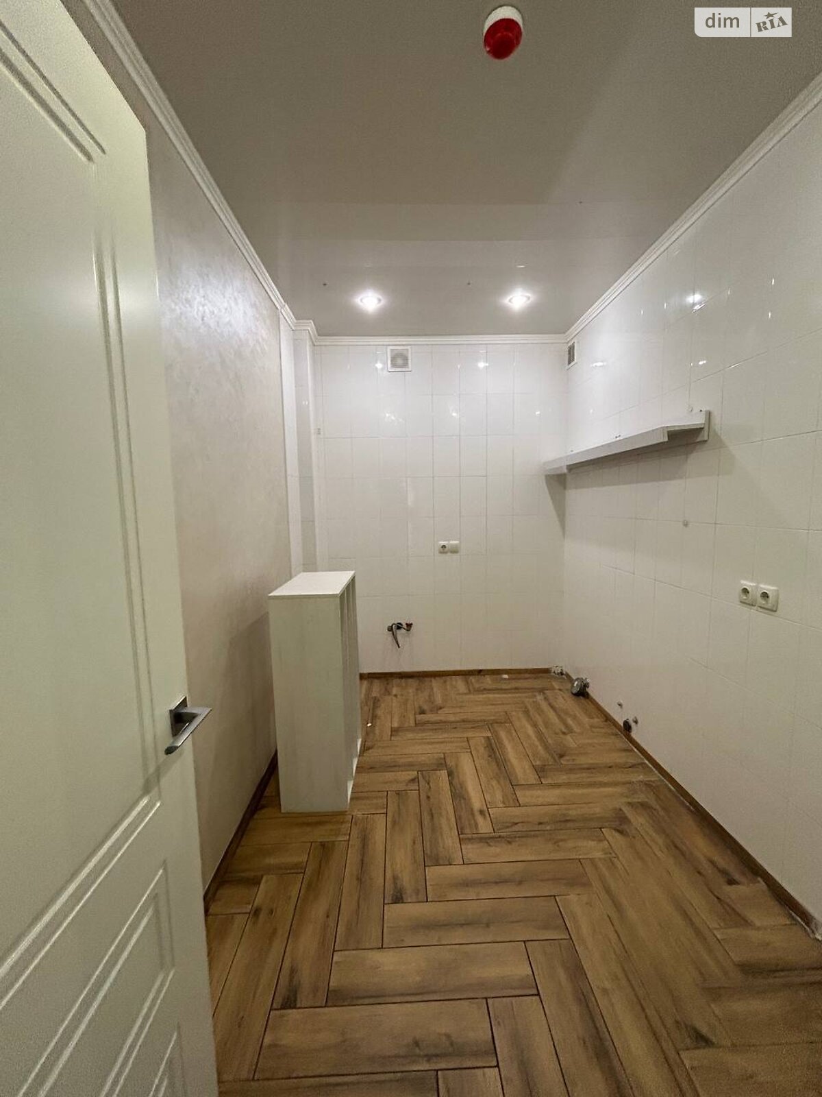 Коммерческое помещение в Хмельницком, сдам в аренду по Заречанская улица 26/1, район Выставка, цена: 20 000 грн за объект фото 1