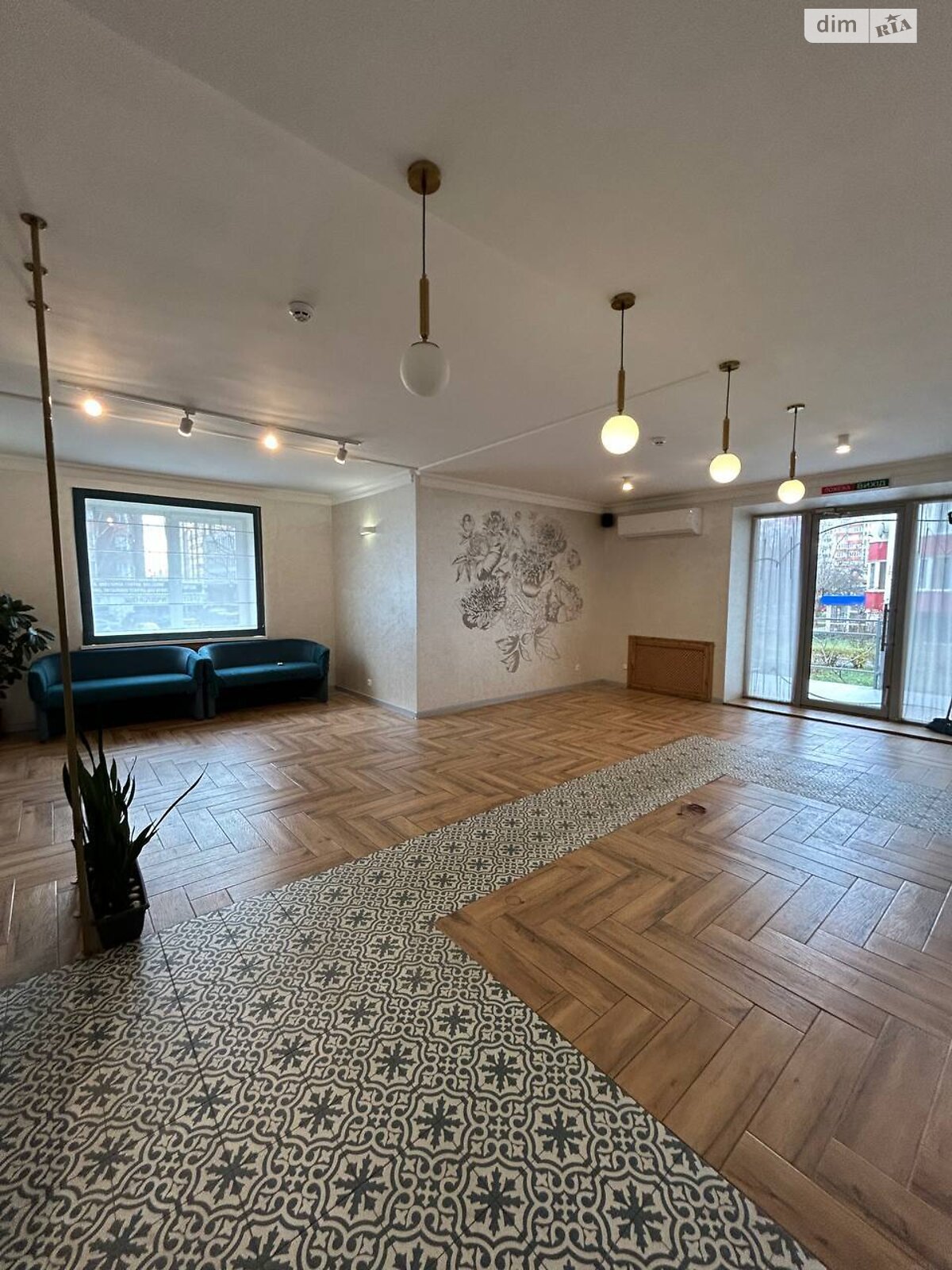 Коммерческое помещение в Хмельницком, сдам в аренду по Заречанская улица 26/1, район Выставка, цена: 20 000 грн за объект фото 1