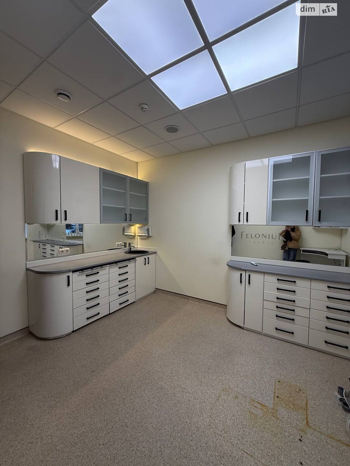 Коммерческое помещение в Хмельницком, сдам в аренду по Заречанская улица 11Е, район Выставка, цена: 43 290 грн за объект фото 1