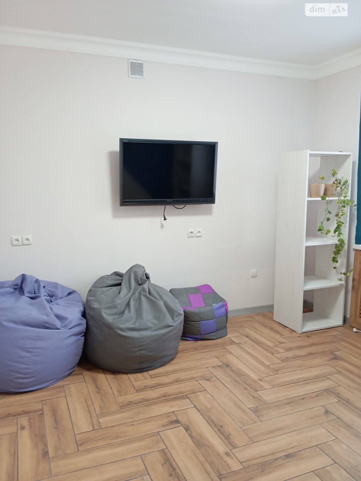 Коммерческое помещение в Хмельницком, сдам в аренду по Заречанская улица 26/1, район Выставка, цена: 20 000 грн за объект фото 1