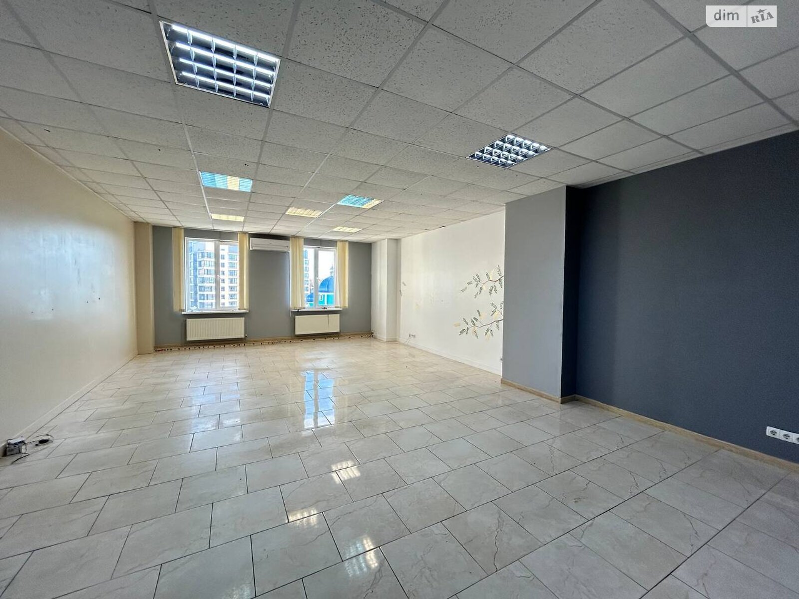 Коммерческое помещение в Хмельницком, сдам в аренду по Заречанская улица 3/1, район Выставка, цена: 12 000 грн за объект фото 1