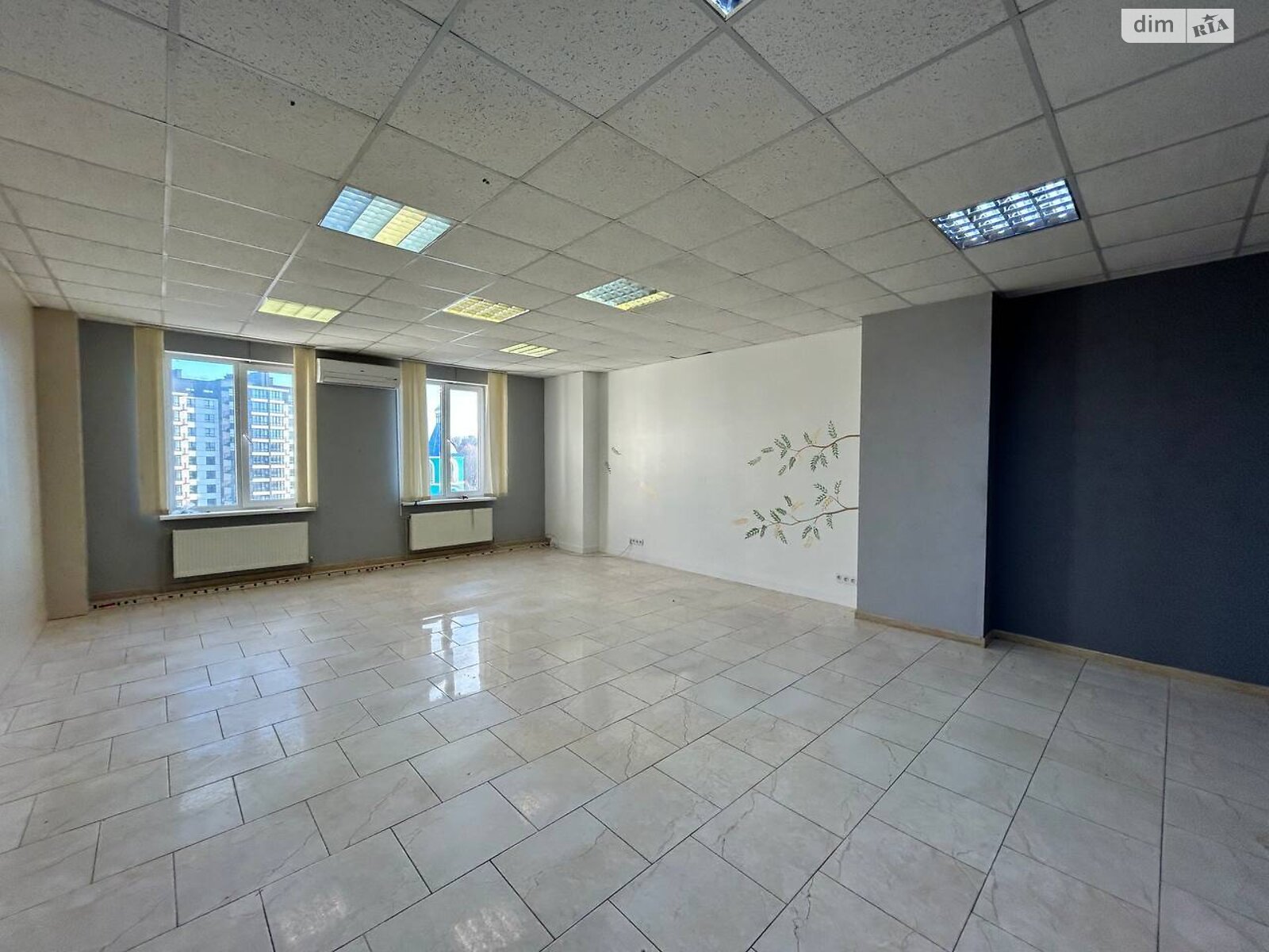 Коммерческое помещение в Хмельницком, сдам в аренду по Заречанская улица 3/1, район Выставка, цена: 12 000 грн за объект фото 1