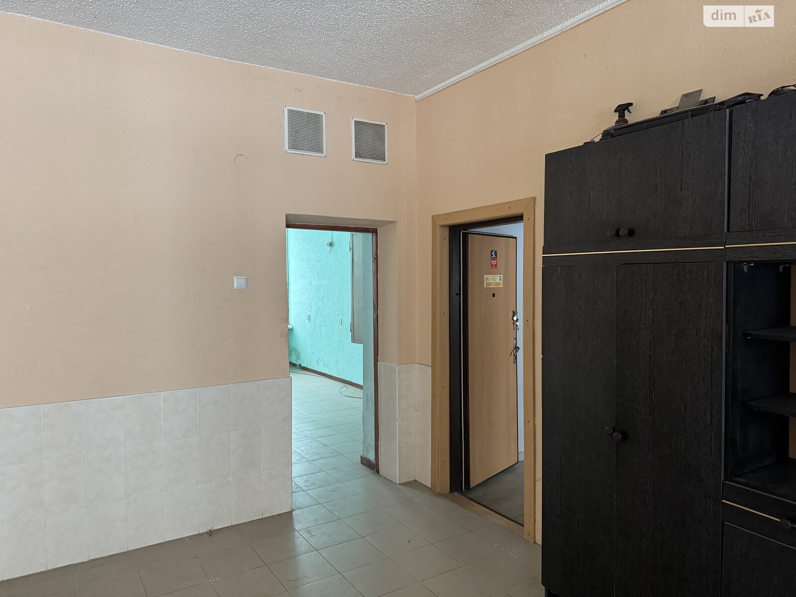 Коммерческое помещение в Хмельницком, сдам в аренду по Заречанская улица 24, район Выставка, цена: 16 000 грн за объект фото 1