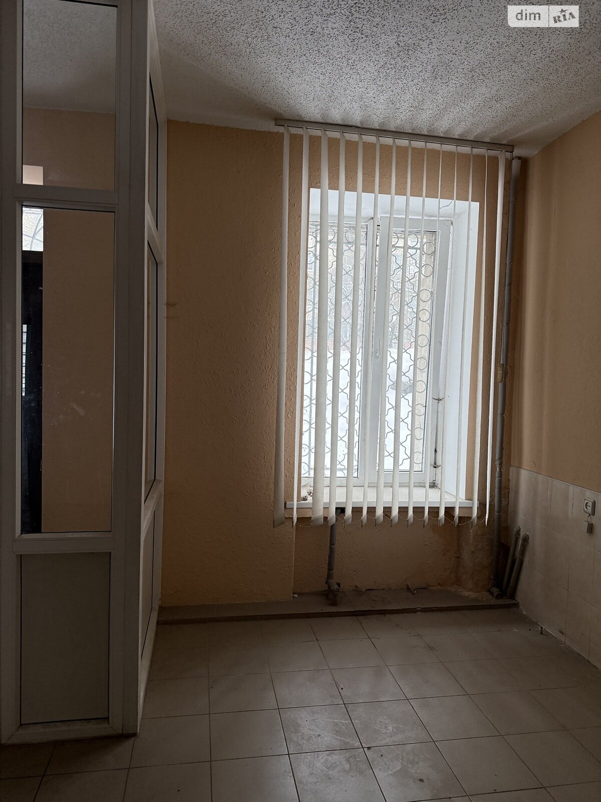 Коммерческое помещение в Хмельницком, сдам в аренду по Заречанская улица 24, район Выставка, цена: 19 500 грн за объект фото 1