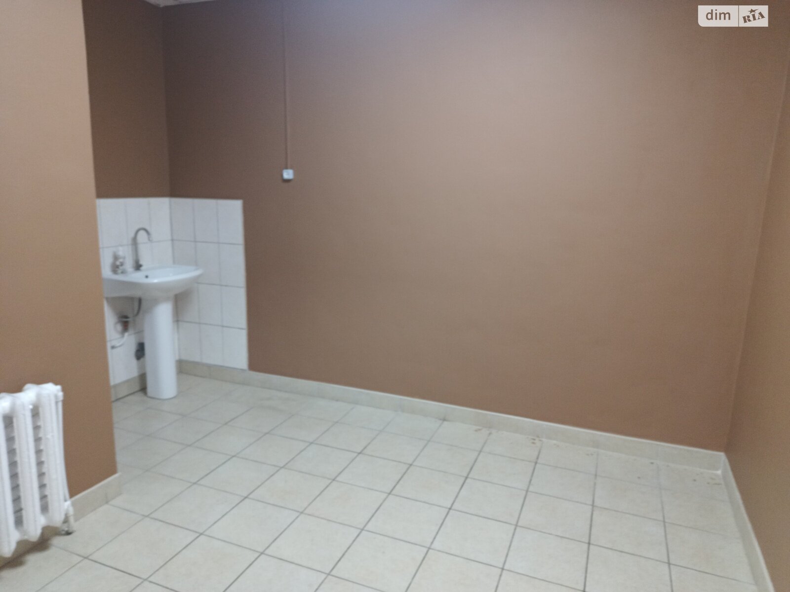 Коммерческое помещение в Хмельницком, сдам в аренду по Заречанская улица, район Выставка, цена: 18 700 грн за объект фото 1