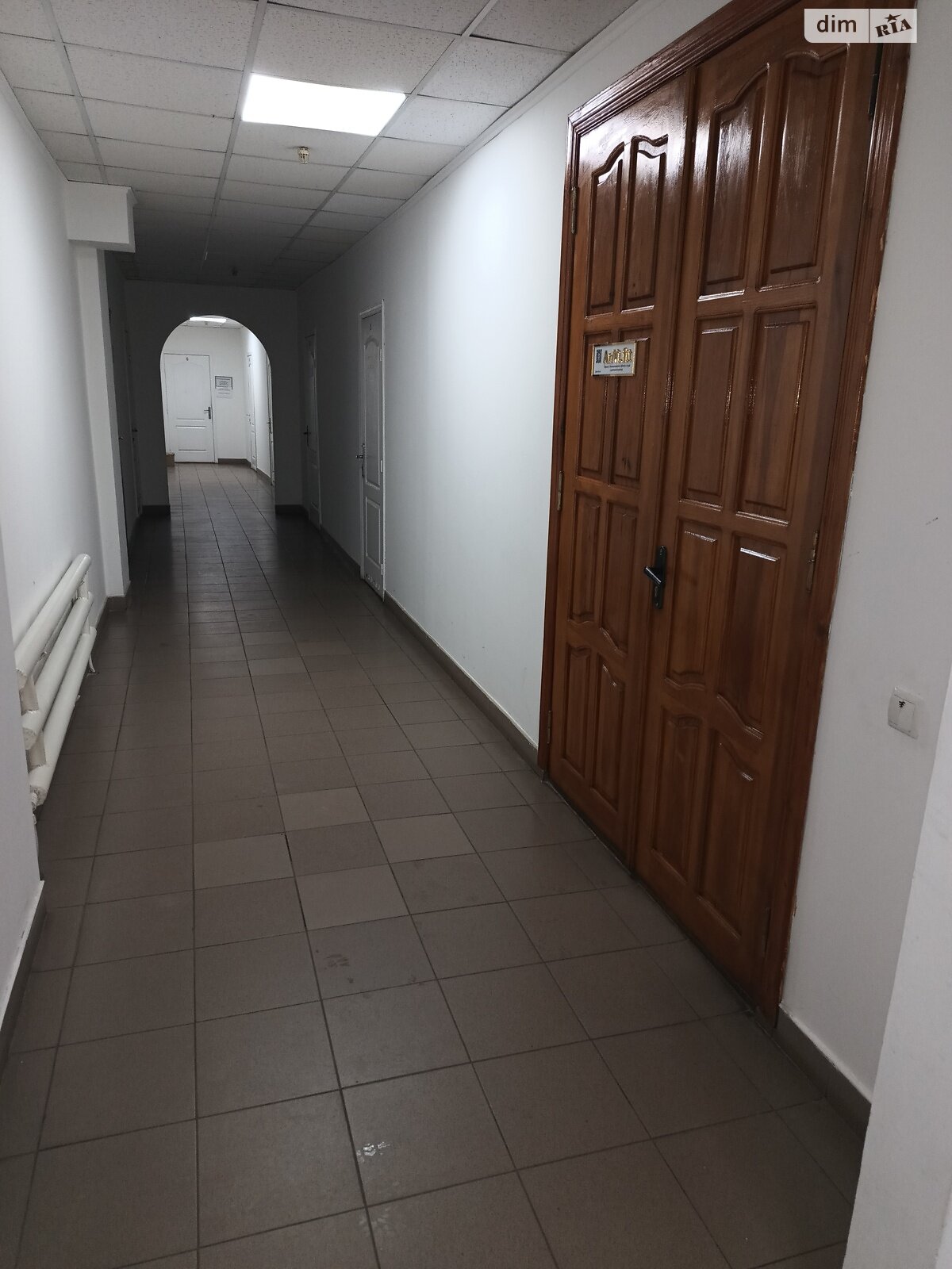 Коммерческое помещение в Хмельницком, сдам в аренду по Заречанская улица, район Выставка, цена: 18 700 грн за объект фото 1