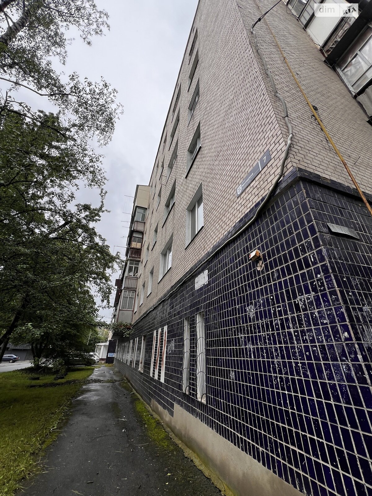 Комерційне приміщення в Хмельницькому, здам в оренду по Молодіжна вулиця 7, район Південно-Західний, ціна: 14 100 грн за об’єкт фото 1 Комерційне приміщення в Хмельницькому, здам в оренду по Молодіжна вулиця 7, район Південно-Західний, ціна: 14 100 грн за об’єкт фото 1