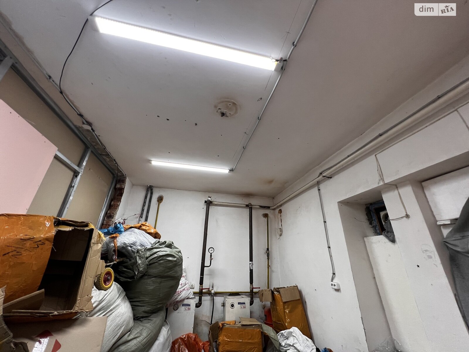 Комерційне приміщення в Хмельницькому, здам в оренду по Молодіжна вулиця 7, район Південно-Західний, ціна: 14 100 грн за об’єкт фото 1 Комерційне приміщення в Хмельницькому, здам в оренду по Молодіжна вулиця 7, район Південно-Західний, ціна: 14 100 грн за об’єкт фото 1
