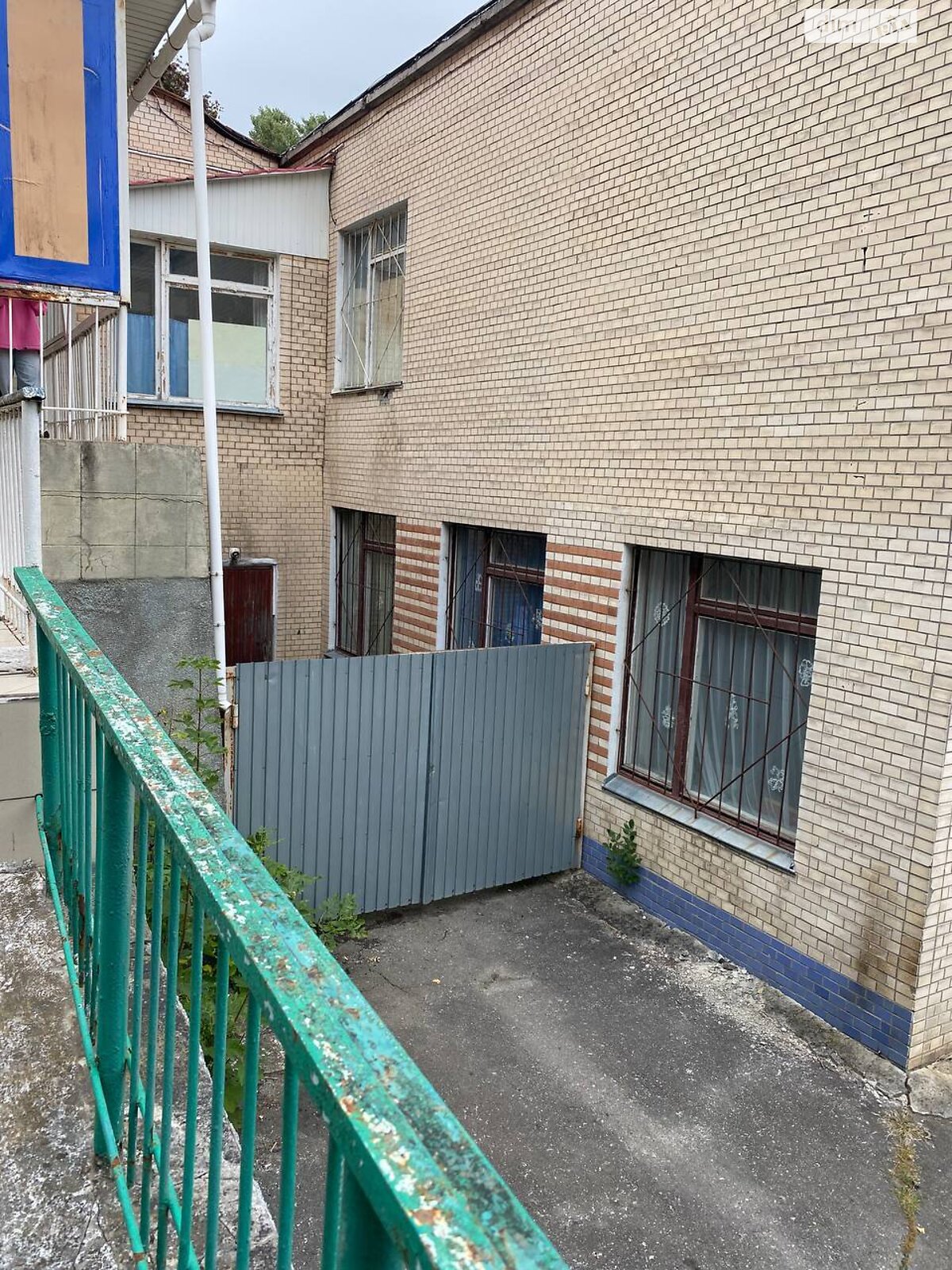 Коммерческое помещение в Хмельницком, сдам в аренду по Молодежная улица, район Юго-Западный, цена: 31 200 грн за объект фото 1 Коммерческое помещение в Хмельницком, сдам в аренду по Молодежная улица, район Юго-Западный, цена: 31 200 грн за объект фото 1