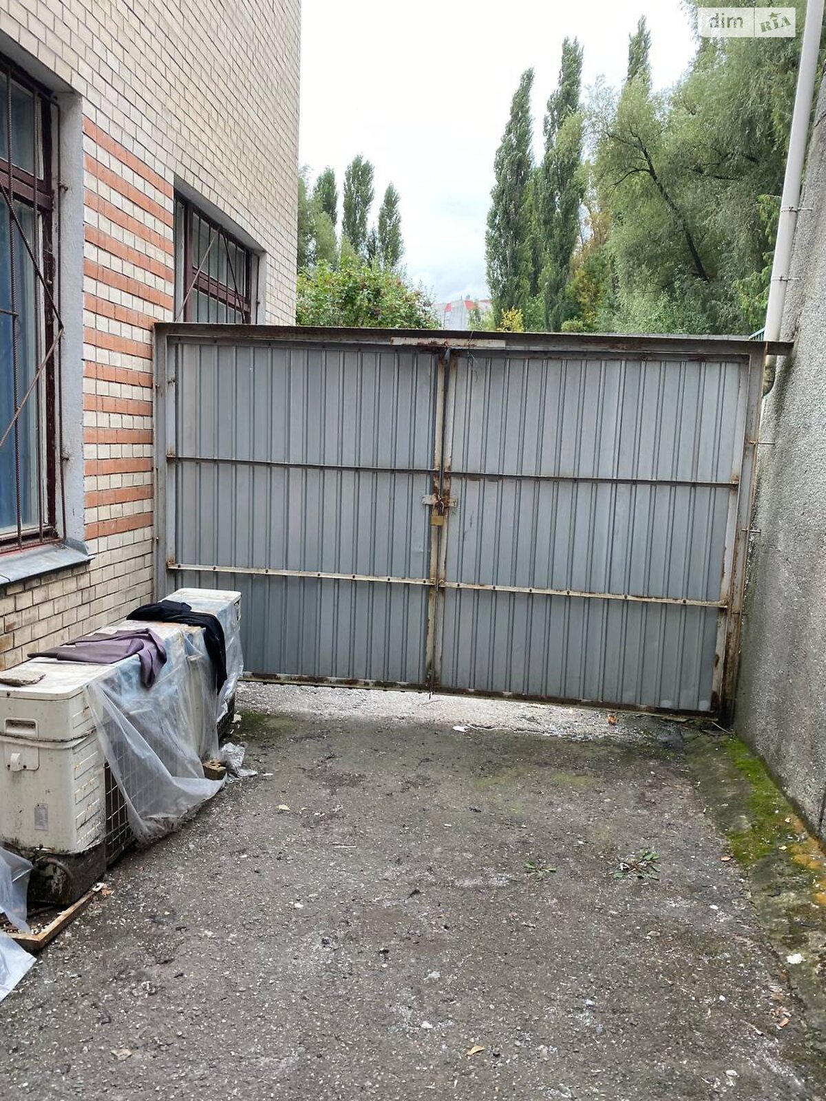 Коммерческое помещение в Хмельницком, сдам в аренду по Молодежная улица, район Юго-Западный, цена: 31 200 грн за объект фото 1 Коммерческое помещение в Хмельницком, сдам в аренду по Молодежная улица, район Юго-Западный, цена: 31 200 грн за объект фото 1