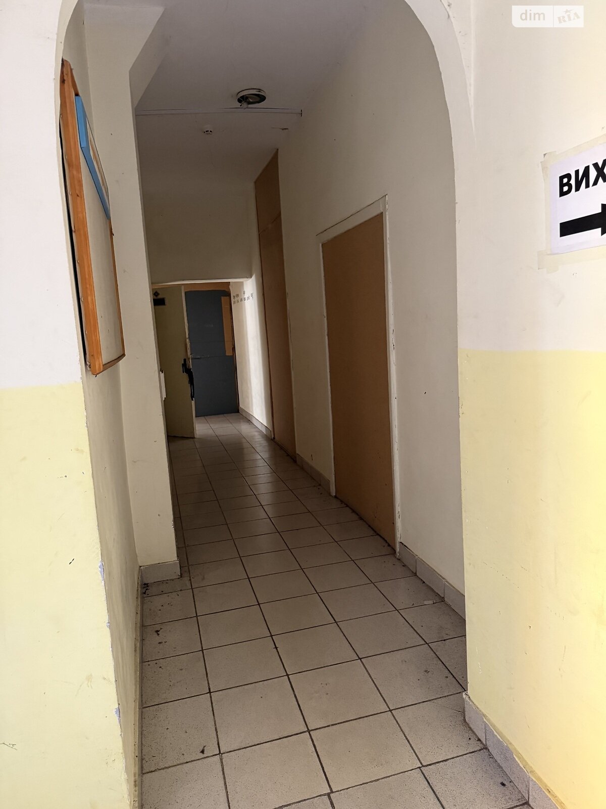 Коммерческое помещение в Хмельницком, сдам в аренду по Молодежная улица 12/1, район Юго-Западный, цена: 21 000 грн за объект фото 1