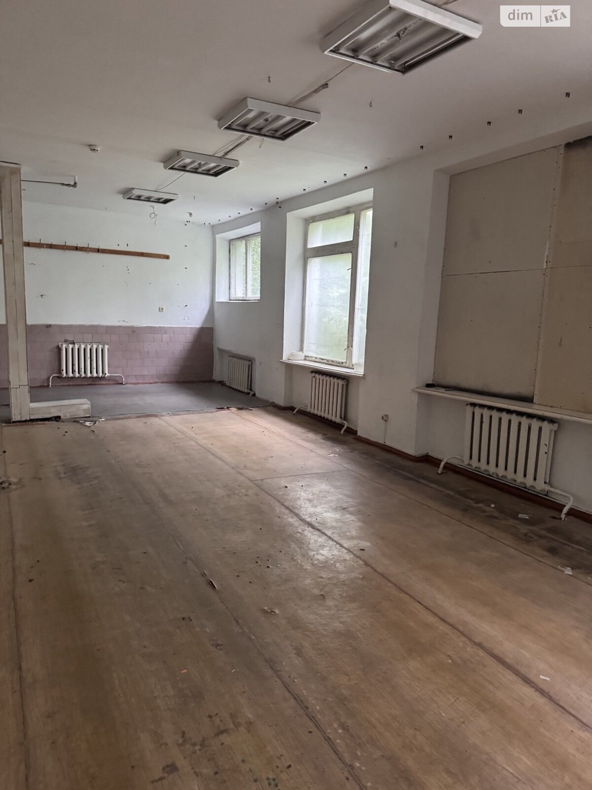 Коммерческое помещение в Хмельницком, сдам в аренду по Молодежная улица, район Юго-Западный, цена: 251 895 грн за объект фото 1