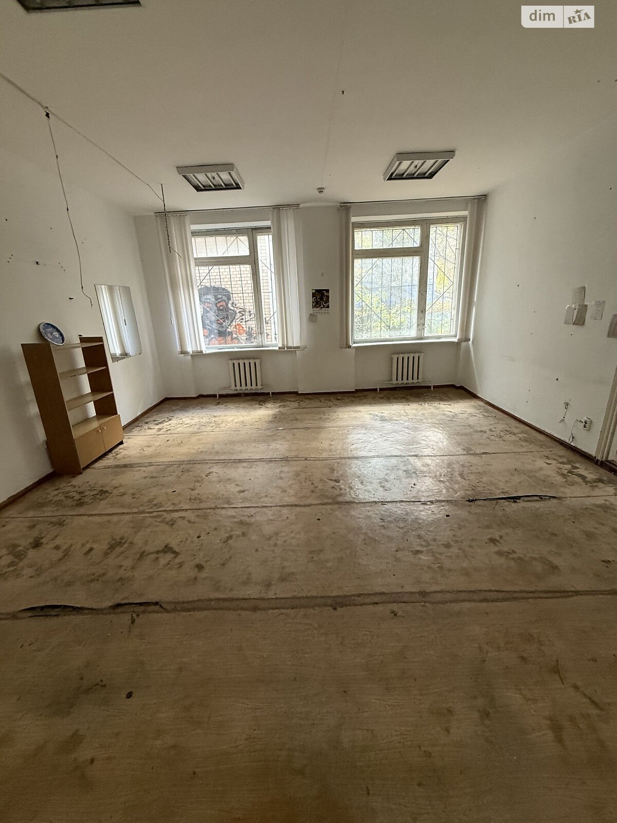 Коммерческое помещение в Хмельницком, сдам в аренду по Молодежная улица 12/1, район Юго-Западный, цена: 24 080 грн за объект фото 1