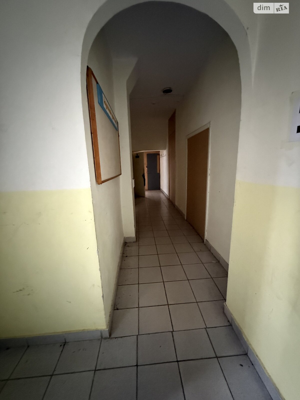 Коммерческое помещение в Хмельницком, сдам в аренду по Молодежная улица 12/1, район Юго-Западный, цена: 24 080 грн за объект фото 1