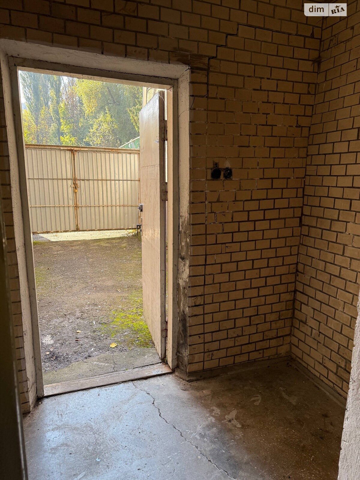 Коммерческое помещение в Хмельницком, сдам в аренду по Молодежная улица 12/1, район Юго-Западный, цена: 22 200 грн за объект фото 1 Коммерческое помещение в Хмельницком, сдам в аренду по Молодежная улица 12/1, район Юго-Западный, цена: 22 200 грн за объект фото 1