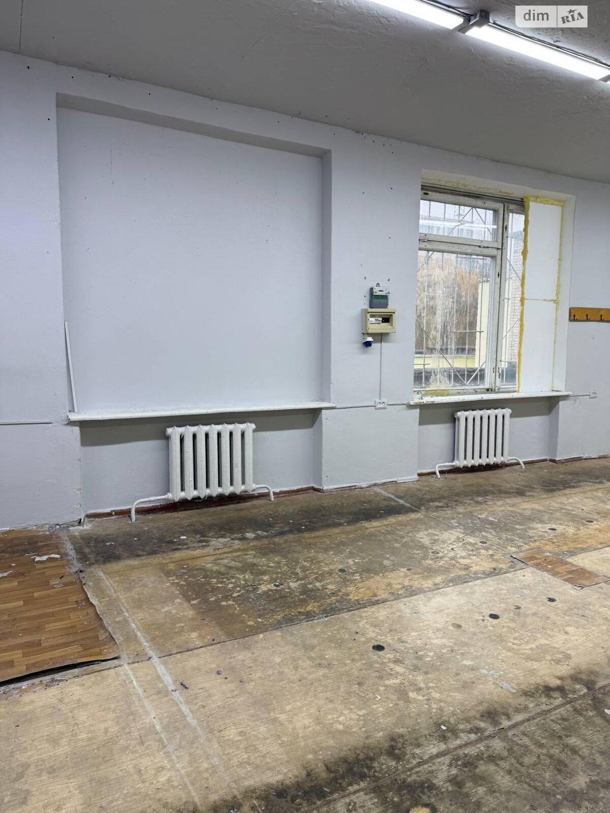 Коммерческое помещение в Хмельницком, сдам в аренду по Молодежная улица 12/1, район Юго-Западный, цена: 9 600 грн за объект фото 1
